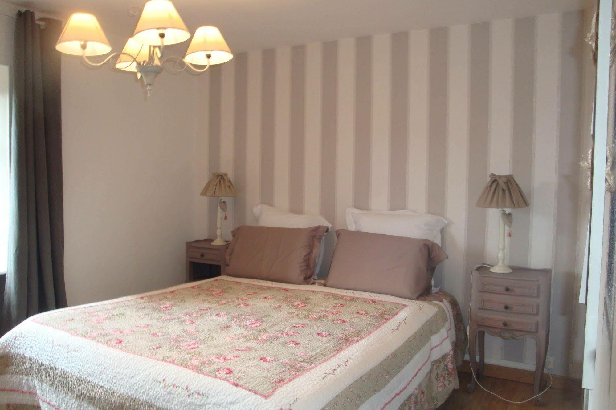 Au Jardin D'Eloise Bed & Breakfast Tremereuc Luaran gambar