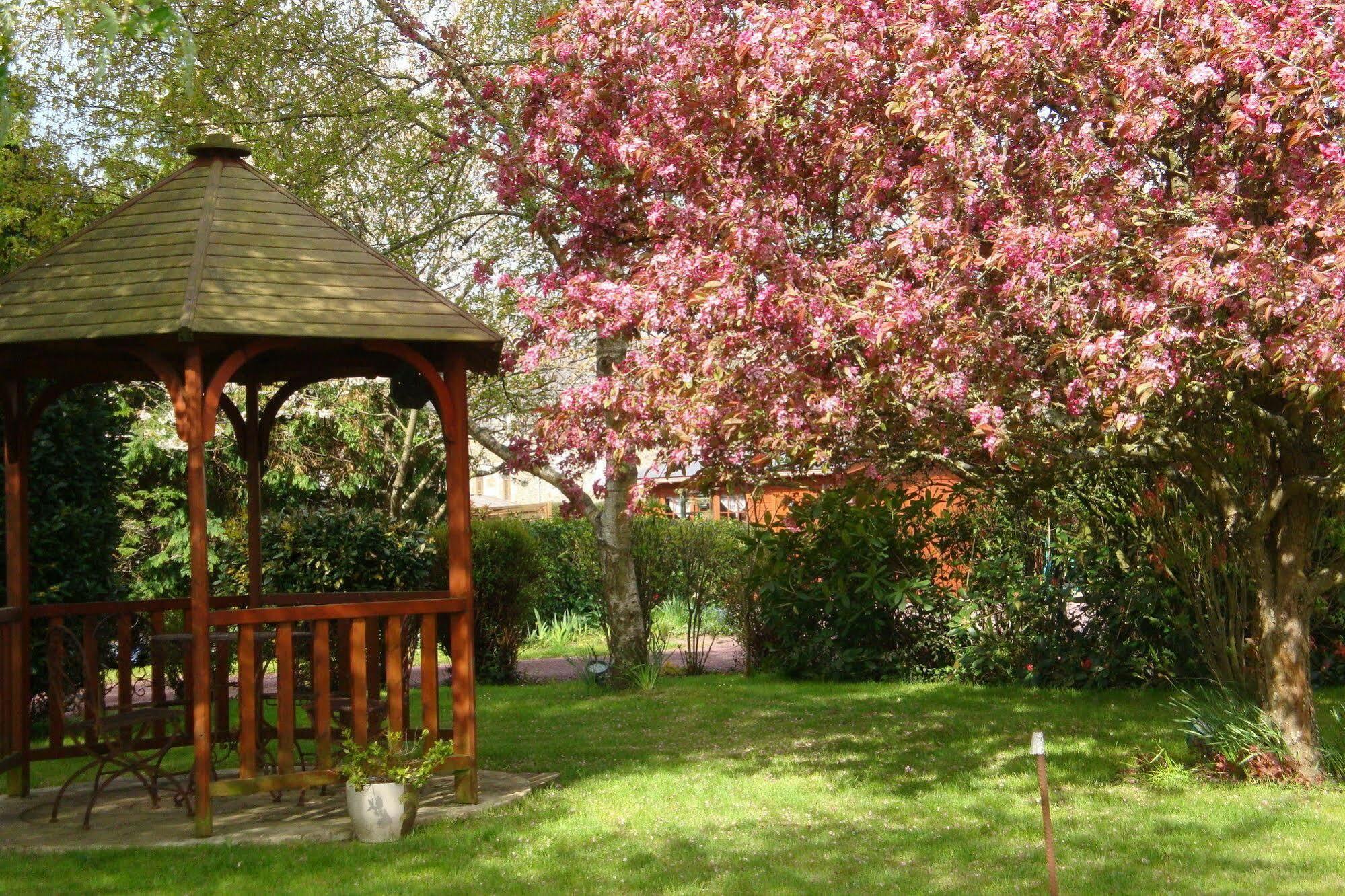 Au Jardin D'Eloise Bed & Breakfast Tremereuc Luaran gambar
